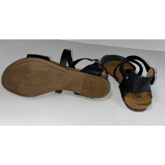 Miz Mooz New York City Aster Flat Sandal Black Women’s Size 7.5 Leather Strap - Picture 6 of 8